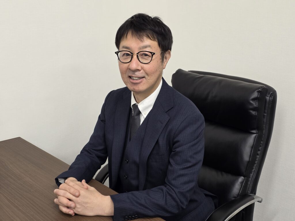 代表取締役社長　草本 博道